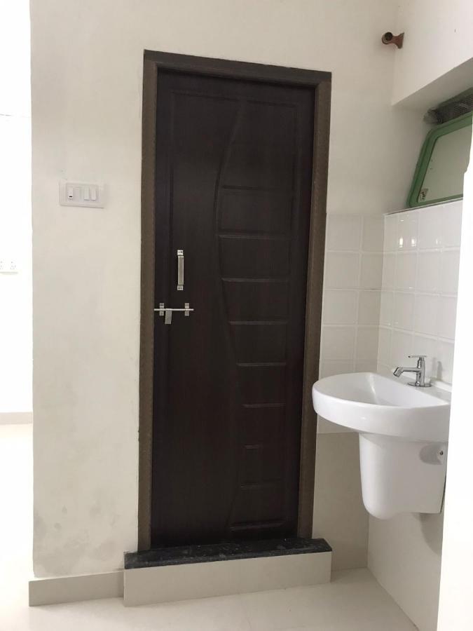 Hotel Priti International Mapusa Luaran gambar